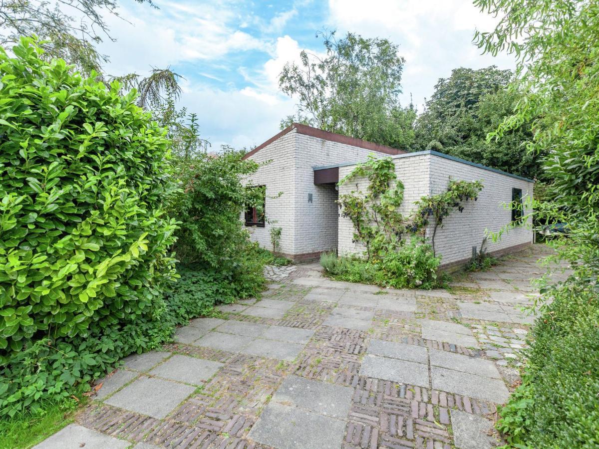 Comfortable Detached Bungalow 65 M2 캄퍼란트 외부 사진